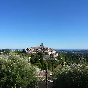 ゲストハウス La Maison Aux Bonsais