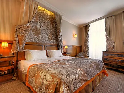 Au Manoir Saint Germain Hotel Paris 4*,